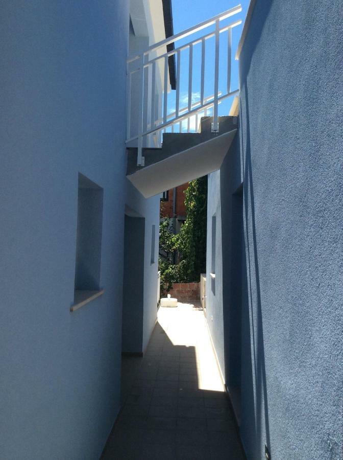 Apartments Duvan Zavalatica Extérieur photo